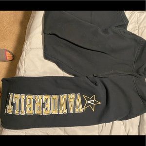 Vanderbilt sweats